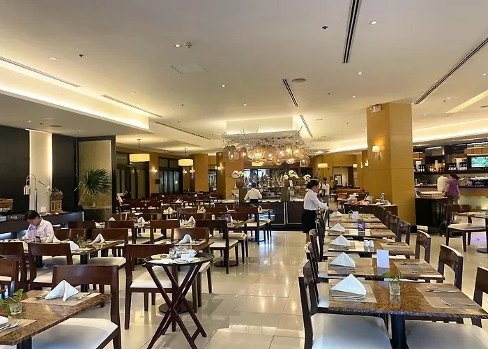 Grand Cenia Residences Aparthotel